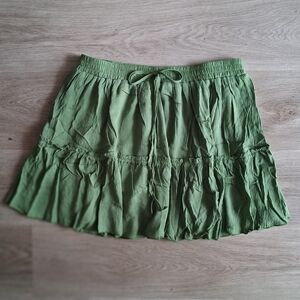 Women’s Green Tiered Ruffle Skirt with Drawstring Waist